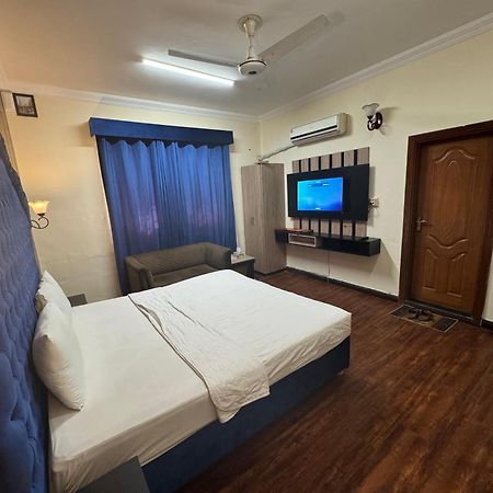 Orbit Residency F-7 Hotel Islamabad Ngoại thất bức ảnh